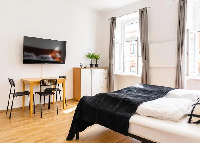Apartment Beautiful 1br By Westbahnhof Station Great For Longstays